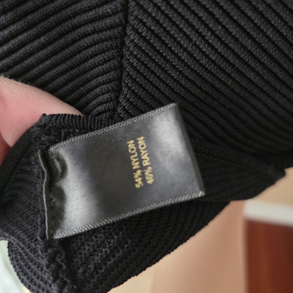 House of Harlow 1960 Black Sweater Knit Cropped Tank Top M - Picture 10 of 11